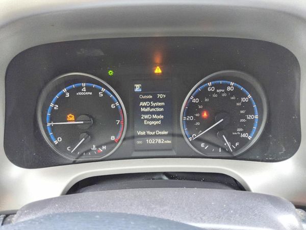 2018 TOYOTA RAV4 LE