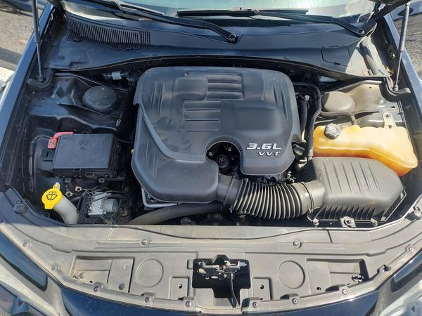2018 CHRYSLER 300