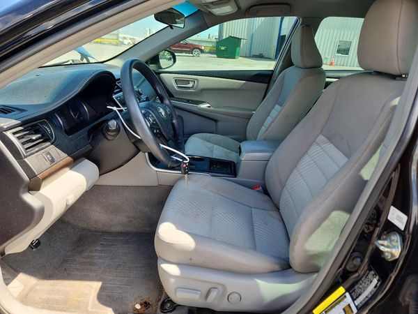 2017 TOYOTA CAMRY