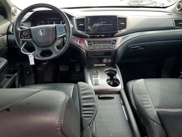 2021 HONDA PILOT SE