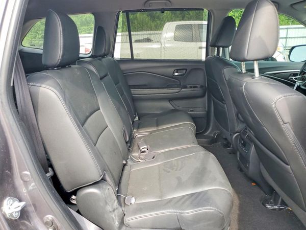2021 HONDA PILOT SE