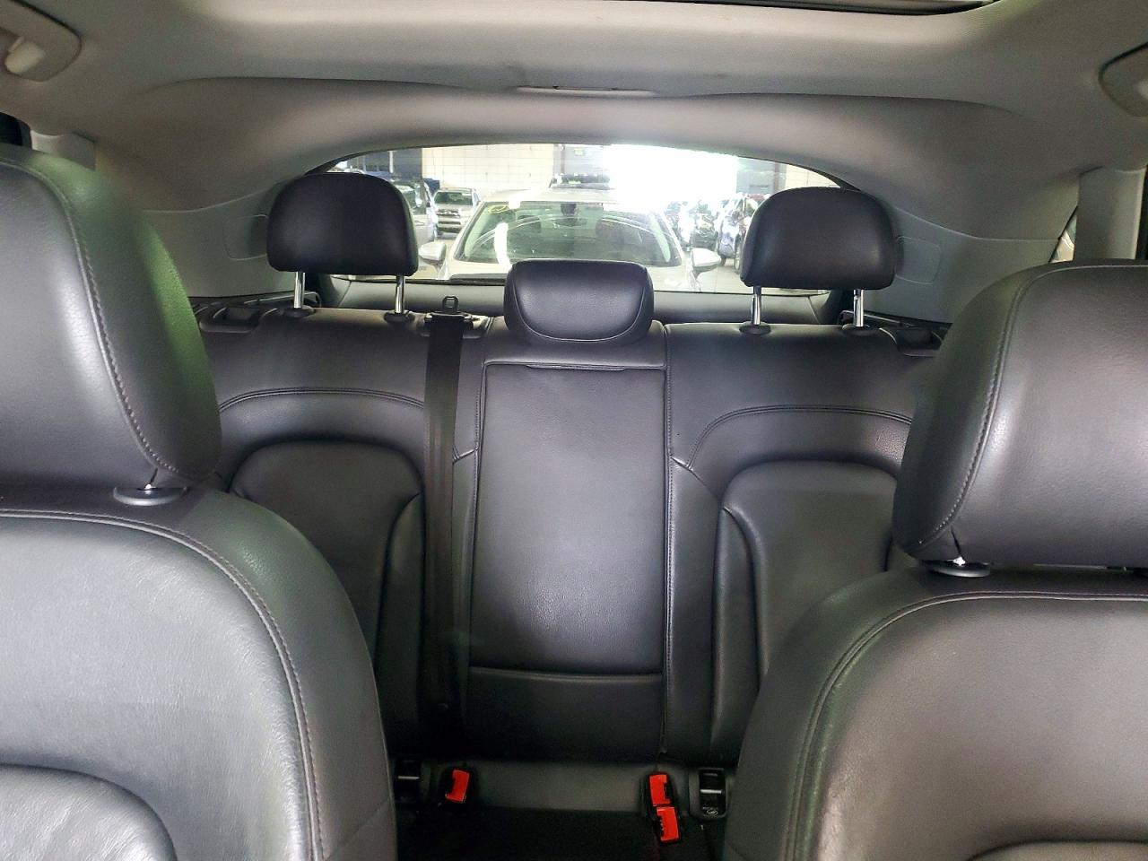2015 AUDI Q3 quattro Prestige