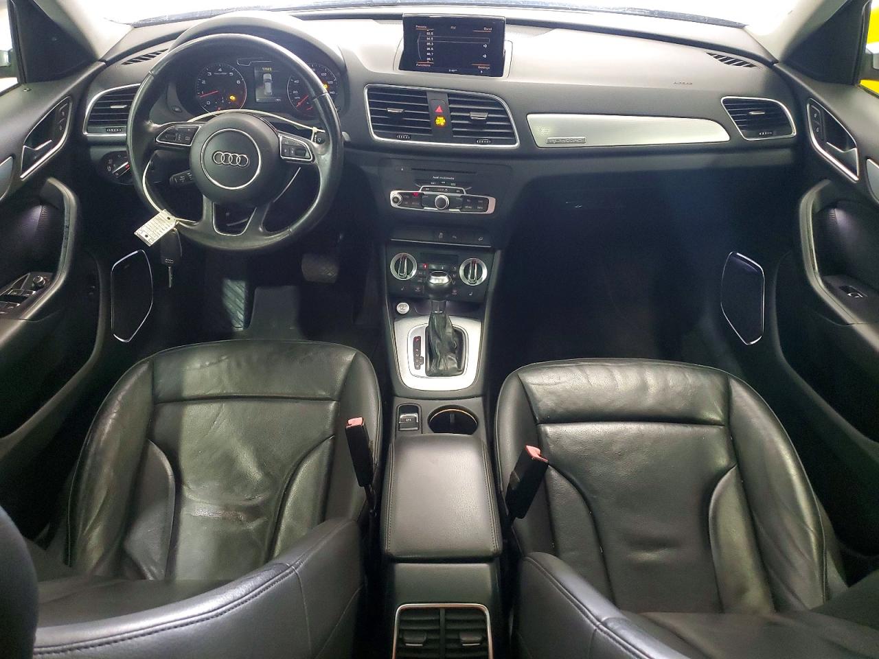 2015 AUDI Q3 quattro Prestige