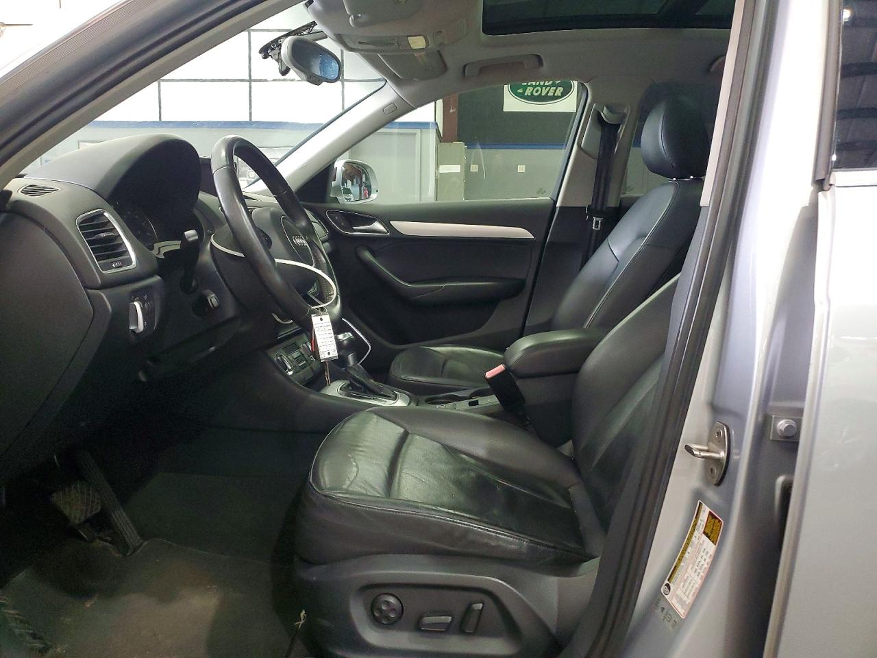 2015 AUDI Q3 quattro Prestige