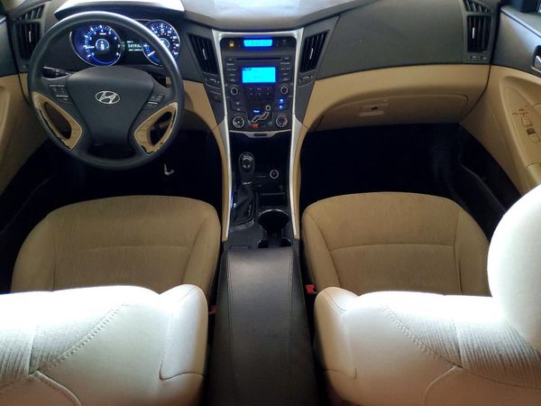 2013 HYUNDAI SONATA GLS/ GLS Popular