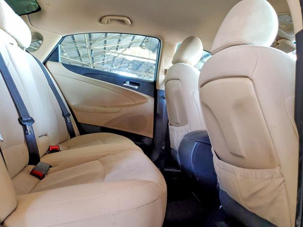 2013 HYUNDAI SONATA GLS/ GLS Popular
