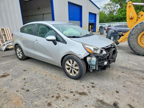 2017 KIA RIO LX