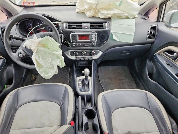 2017 KIA RIO LX