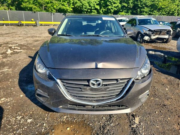 2014 MAZDA 3