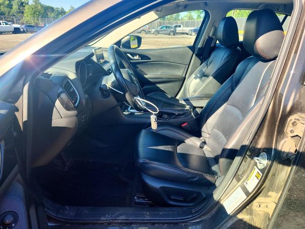 2014 MAZDA 3