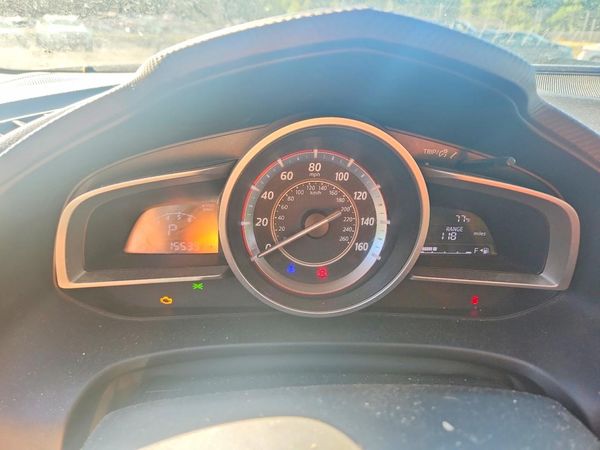 2014 MAZDA 3