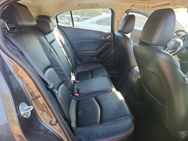 2014 MAZDA 3