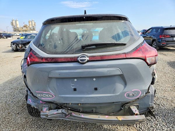 2023 NISSAN KICKS