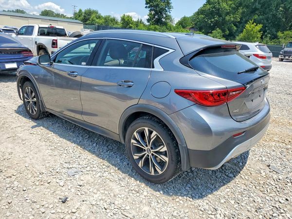 2017 INFINITI QX30