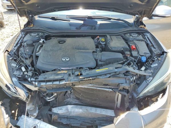 2017 INFINITI QX30