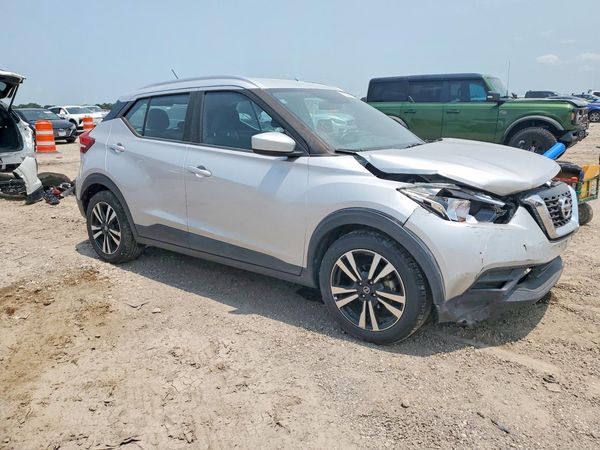 2019 NISSAN KICKS