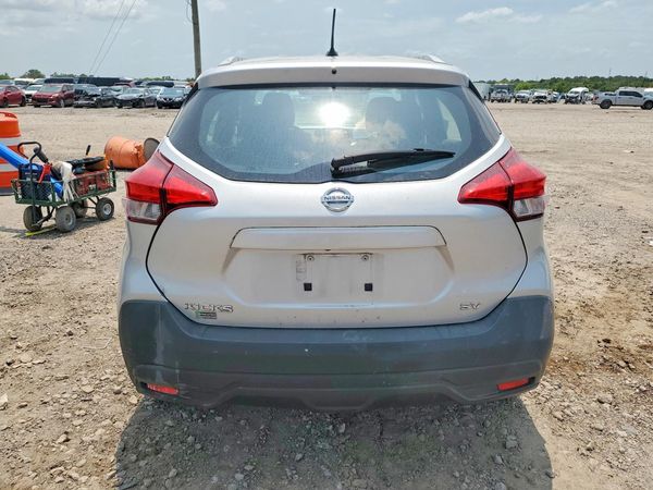 2019 NISSAN KICKS