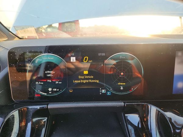 2022 MERCEDES-BENZ GLA GLA250