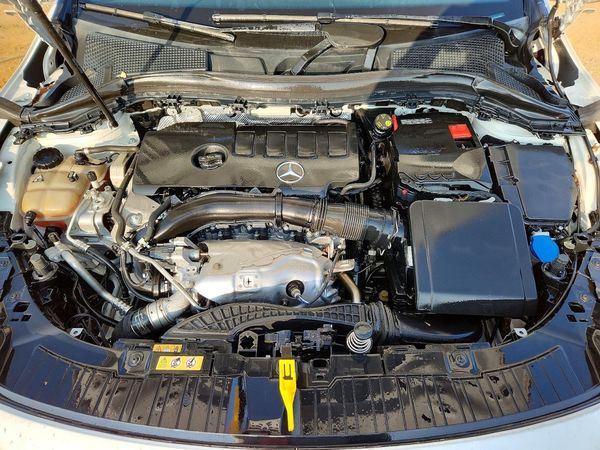 2022 MERCEDES-BENZ GLA GLA250