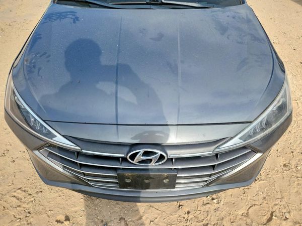 2019 HYUNDAI ELANTRA