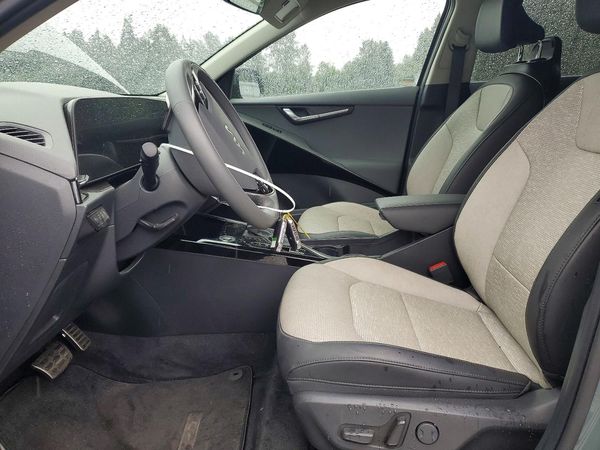 2024 KIA NIRO