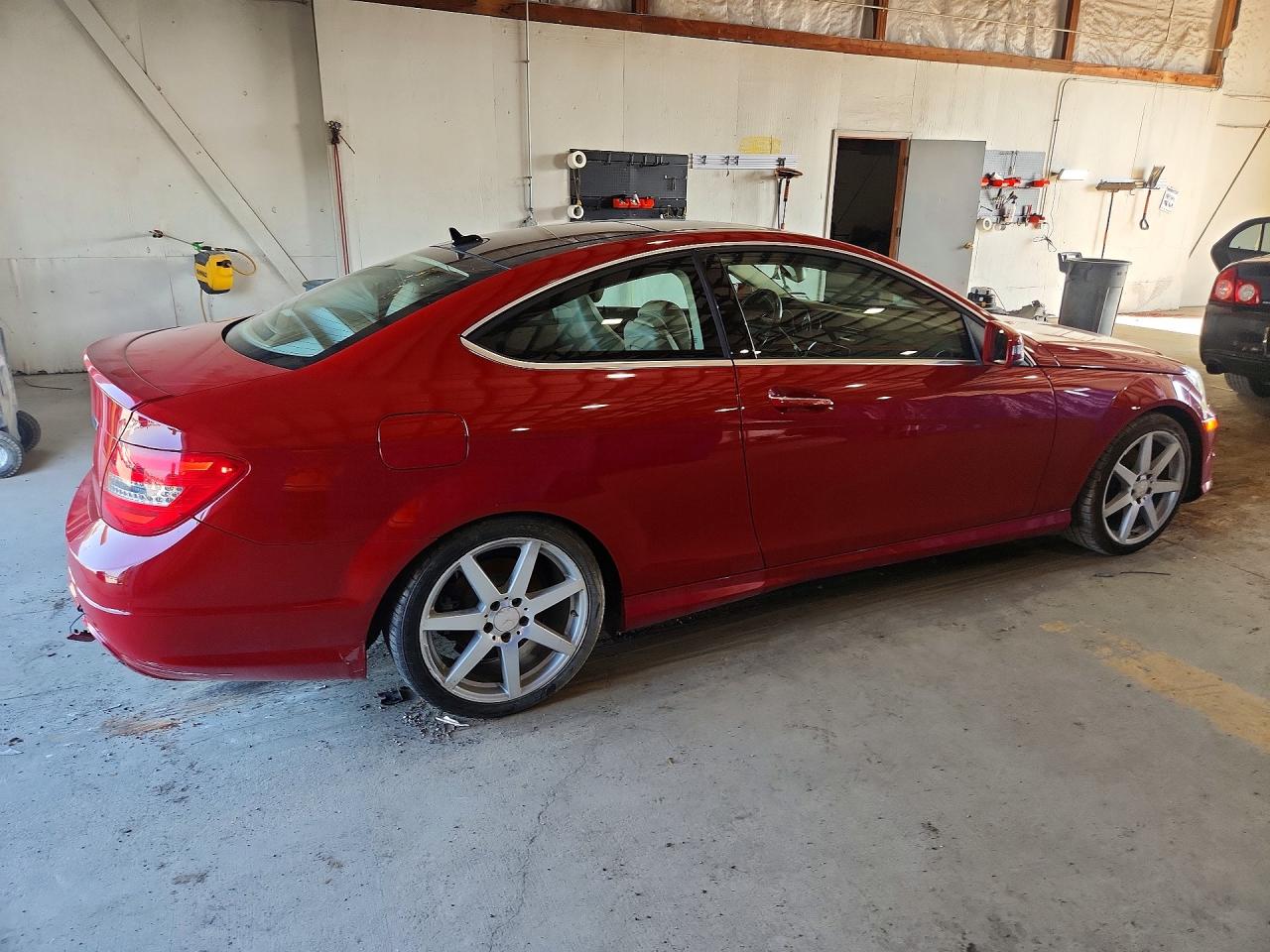 2012 MERCEDES-BENZ C C250