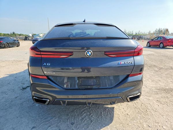 2022 BMW X6 M50i