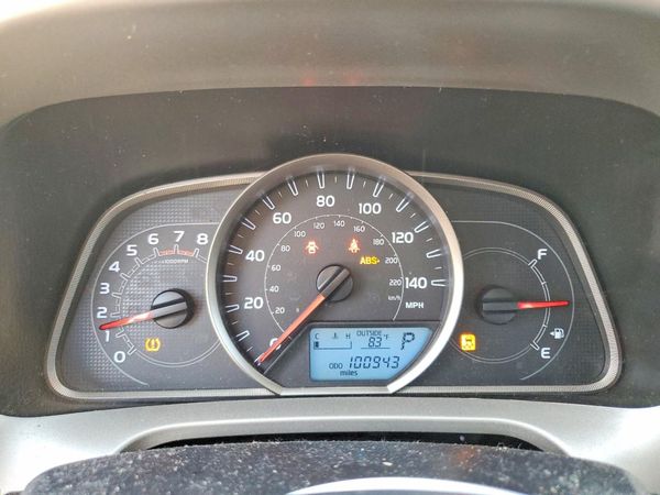 2015 TOYOTA RAV4 LE (X Grade)