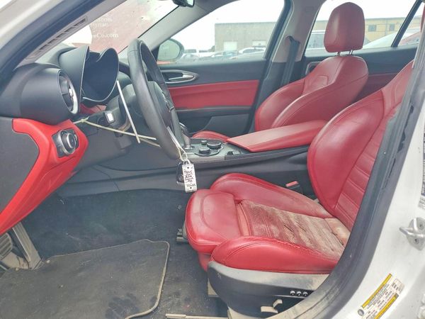 2017 ALFA ROMEO GIULIA TI RWD