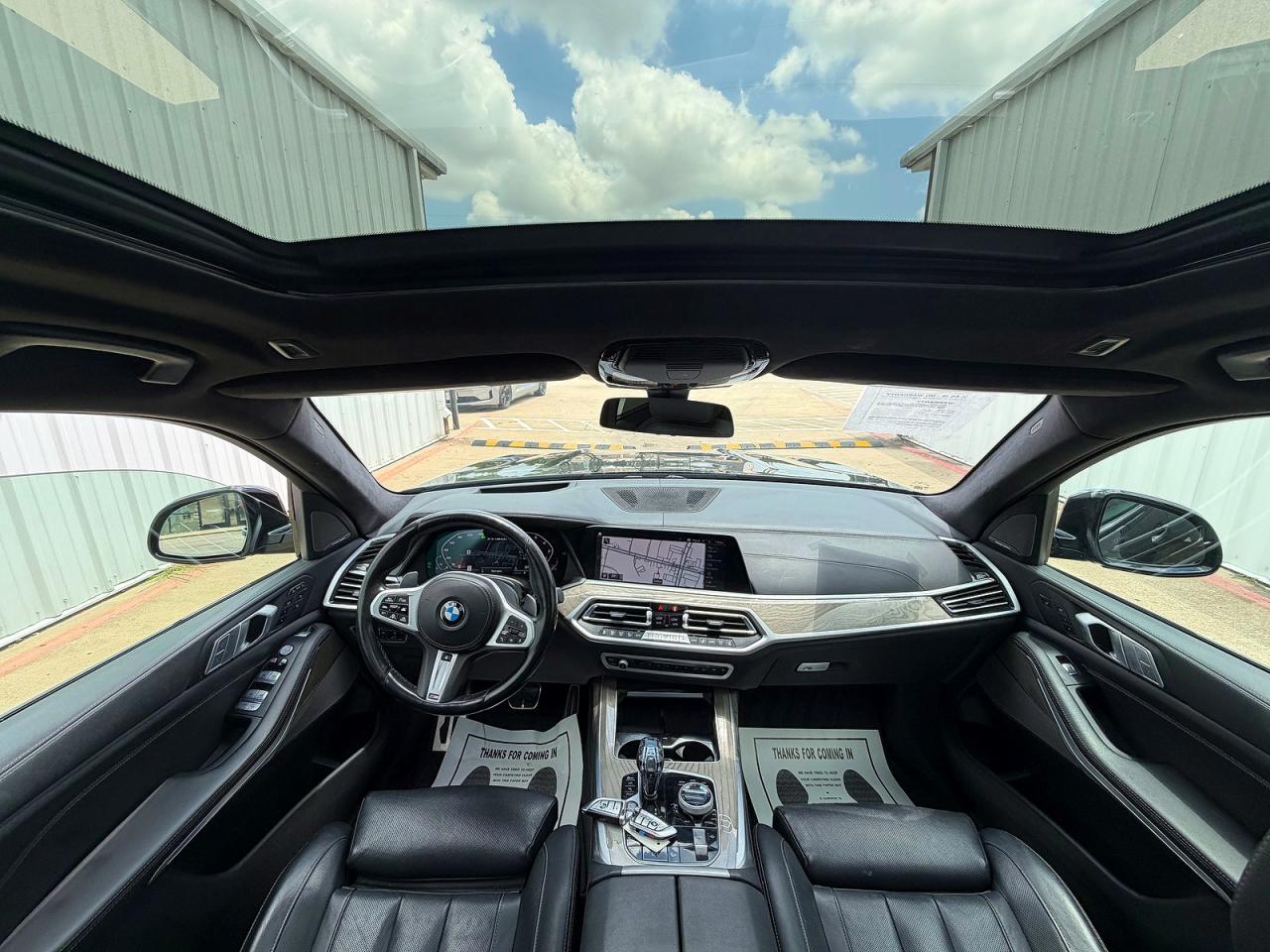 2022 BMW X7 M50i