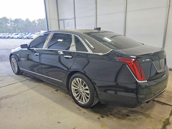 2017 CADILLAC CT6