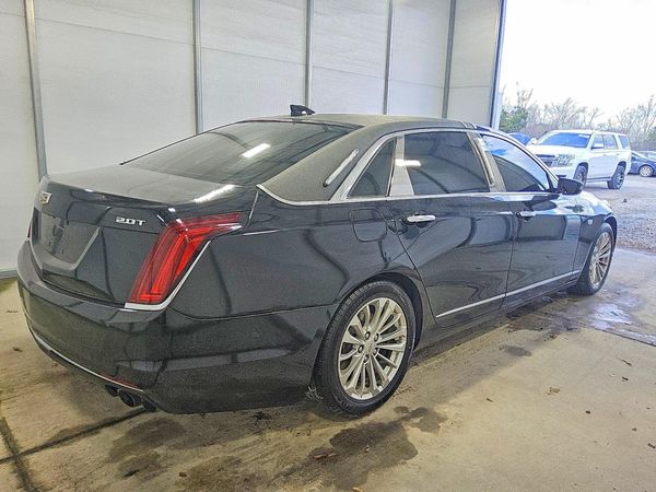 2017 CADILLAC CT6