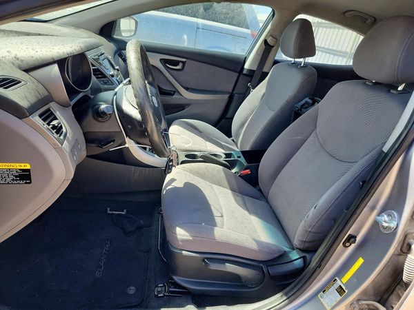 2015 HYUNDAI ELANTRA