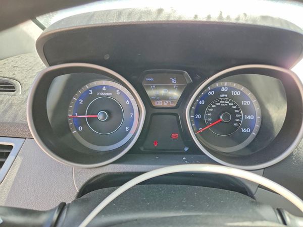 2015 HYUNDAI ELANTRA