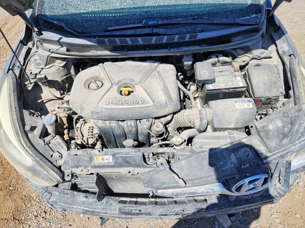 2015 HYUNDAI ELANTRA