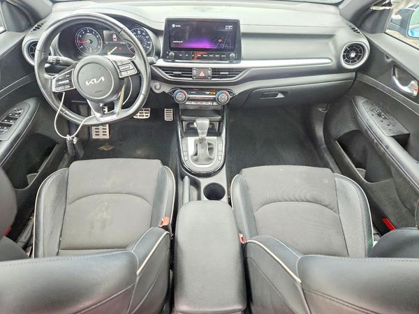 2022 KIA FORTE GT Line