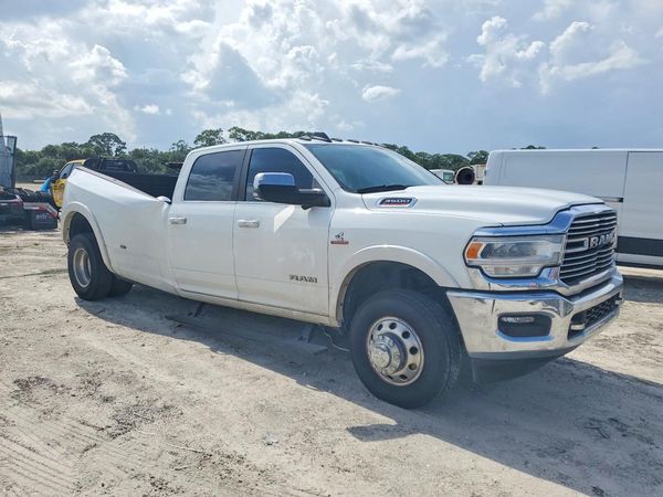 2022 RAM 1500 CREW 4X4 LRME Laramie