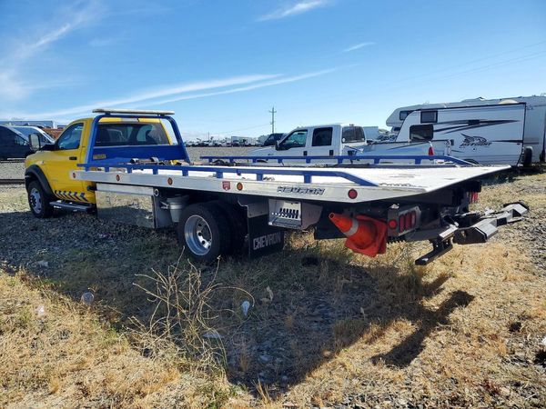 2019 RAM 5500 REG CAB CHASSIS