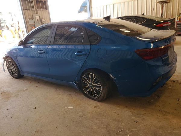 2022 KIA FORTE GT Line