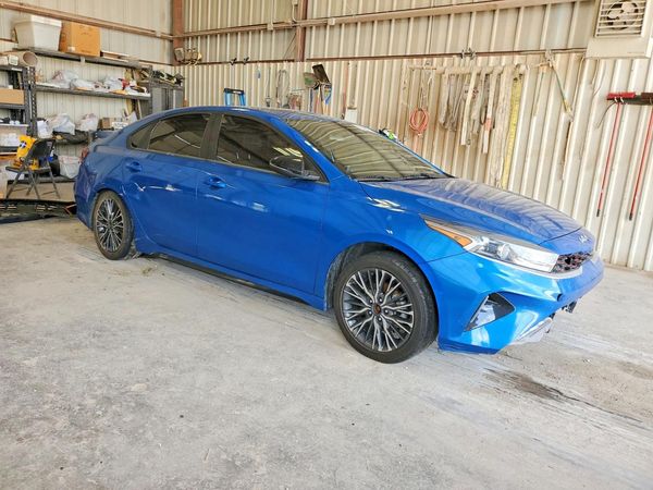 2022 KIA FORTE GT Line
