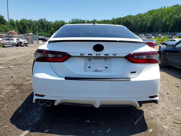 2022 TOYOTA CAMRY SOLA SE