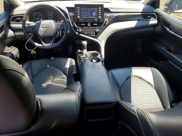 2022 TOYOTA CAMRY SOLA SE