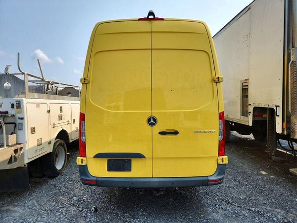 2024 MERCEDES-BENZ SPRINTER 907 (VS30)