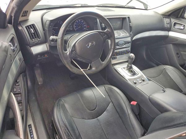 2015 INFINITI Q60 CONVERTIBLE