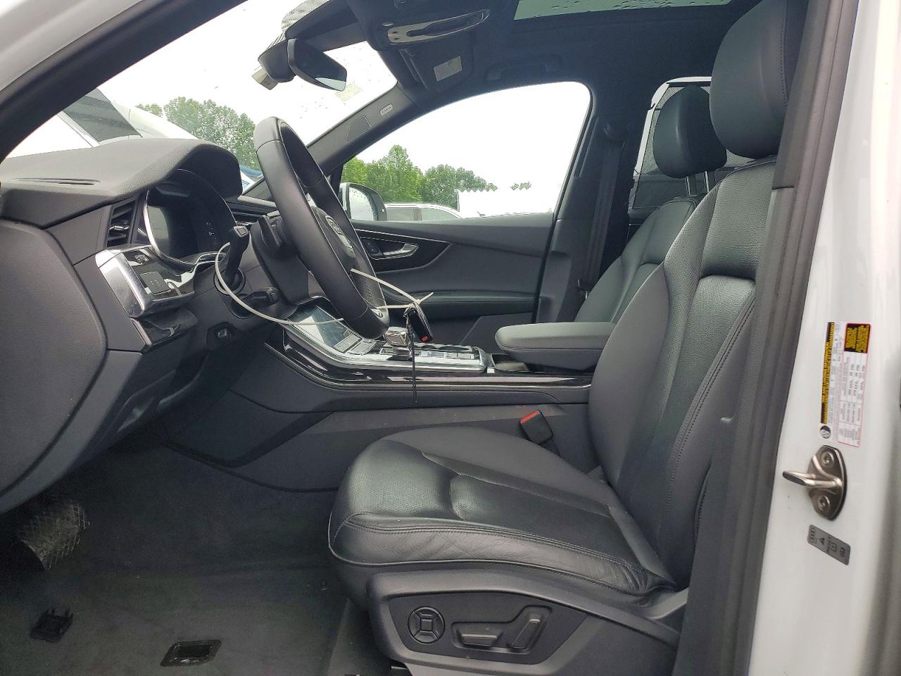 2021 AUDI Q7 quattro Premium Plus