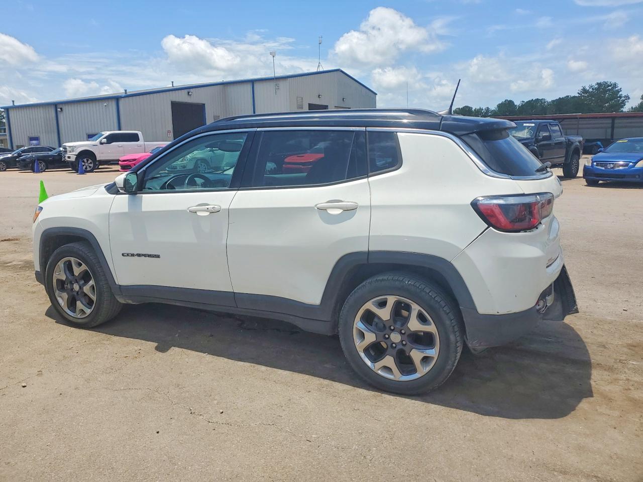 2018 JEEP COMPASS LIMITED 4X2