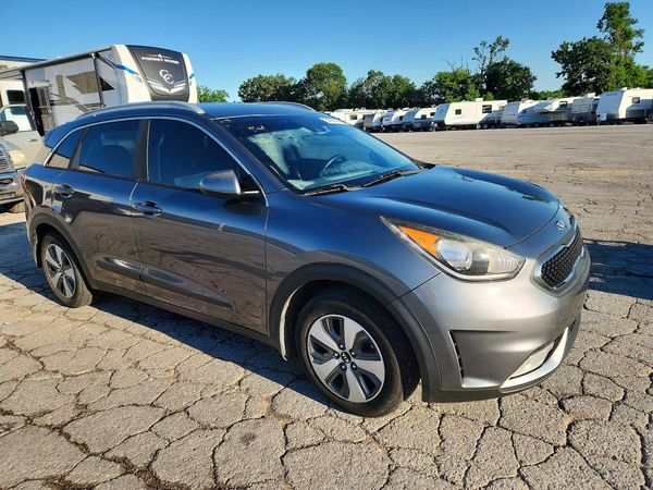 2018 KIA NIRO