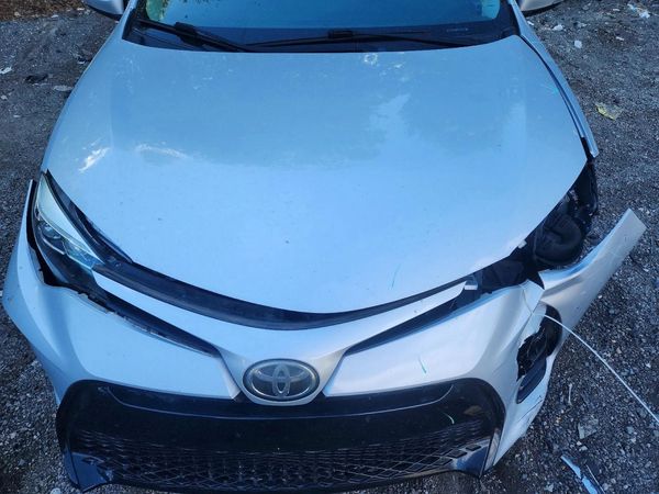 2018 TOYOTA COROLLA