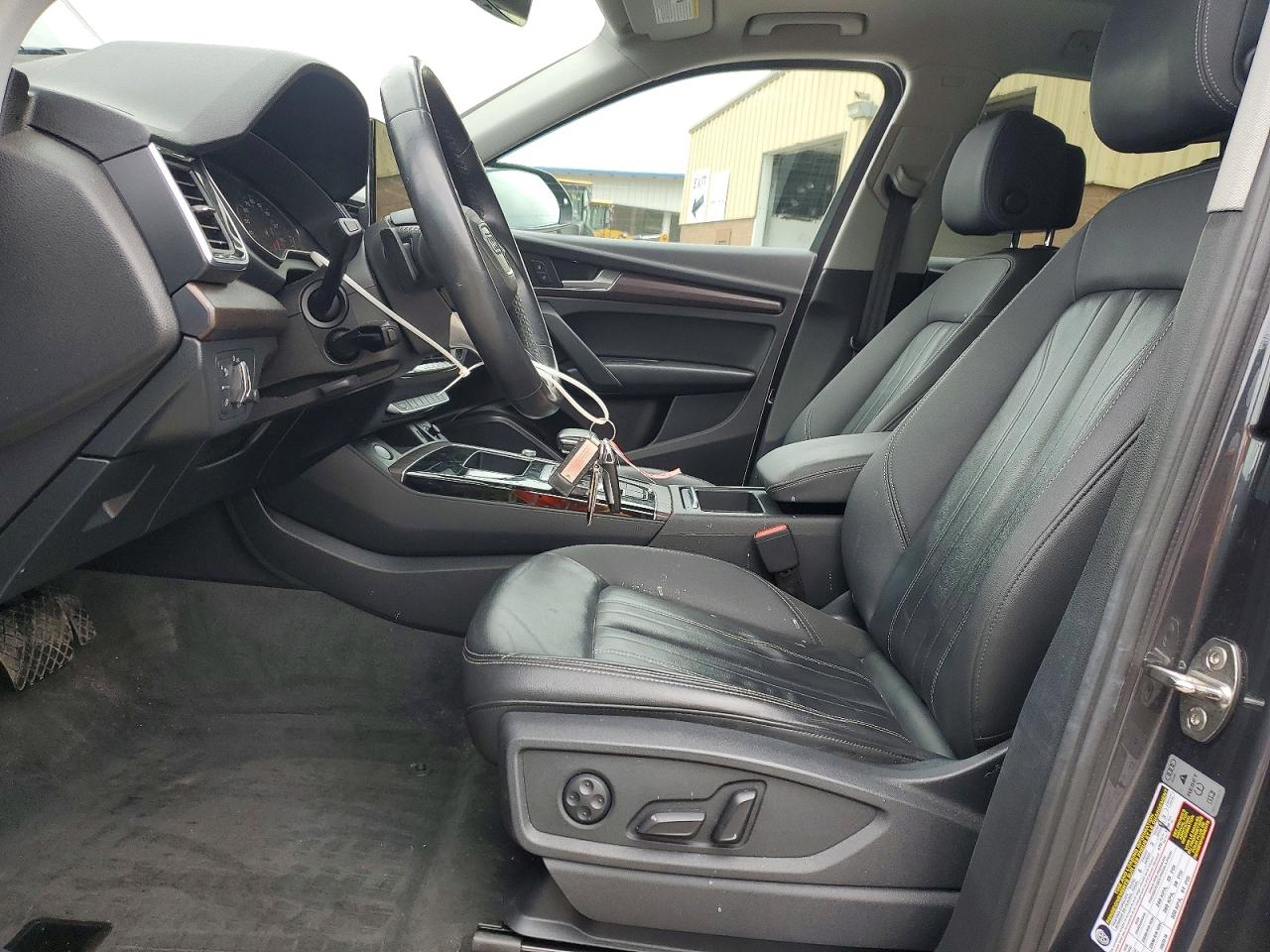 2021 AUDI Q5 quattro Premium
