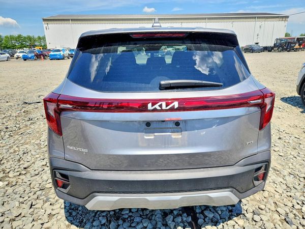 2026 KIA SELTOS LX